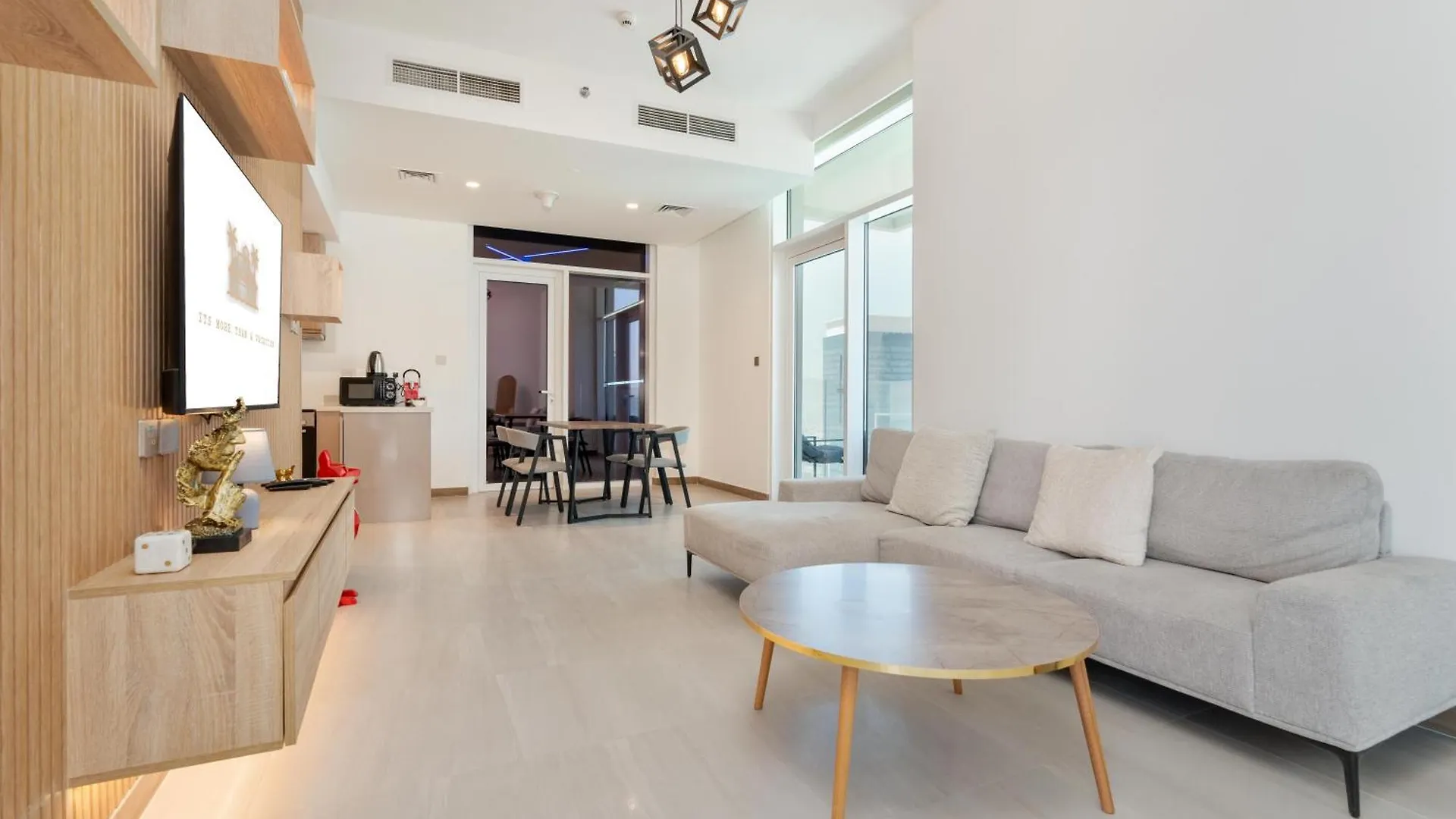 Perfect Apartment With Private Game Room Dubai United Arab Emirates