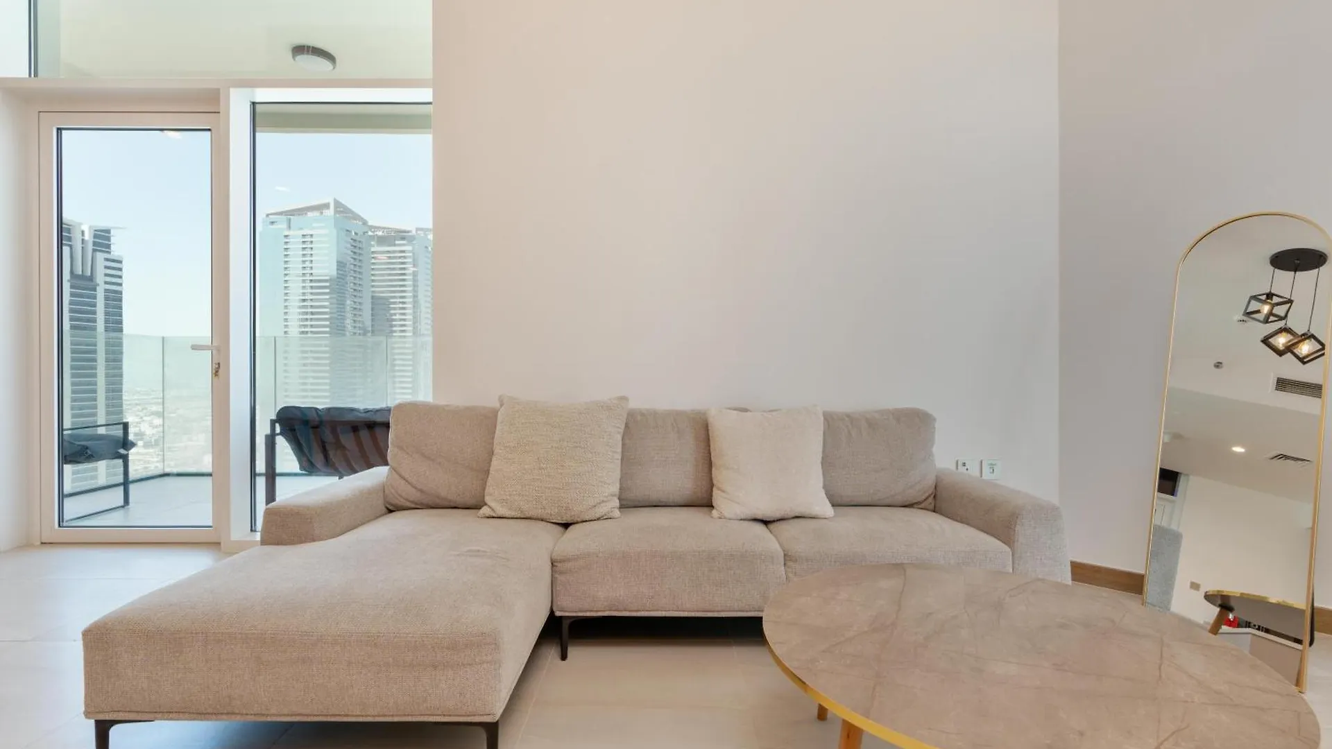 Perfect Apartment With Private Game Room Dubai 0*,  United Arab Emirates