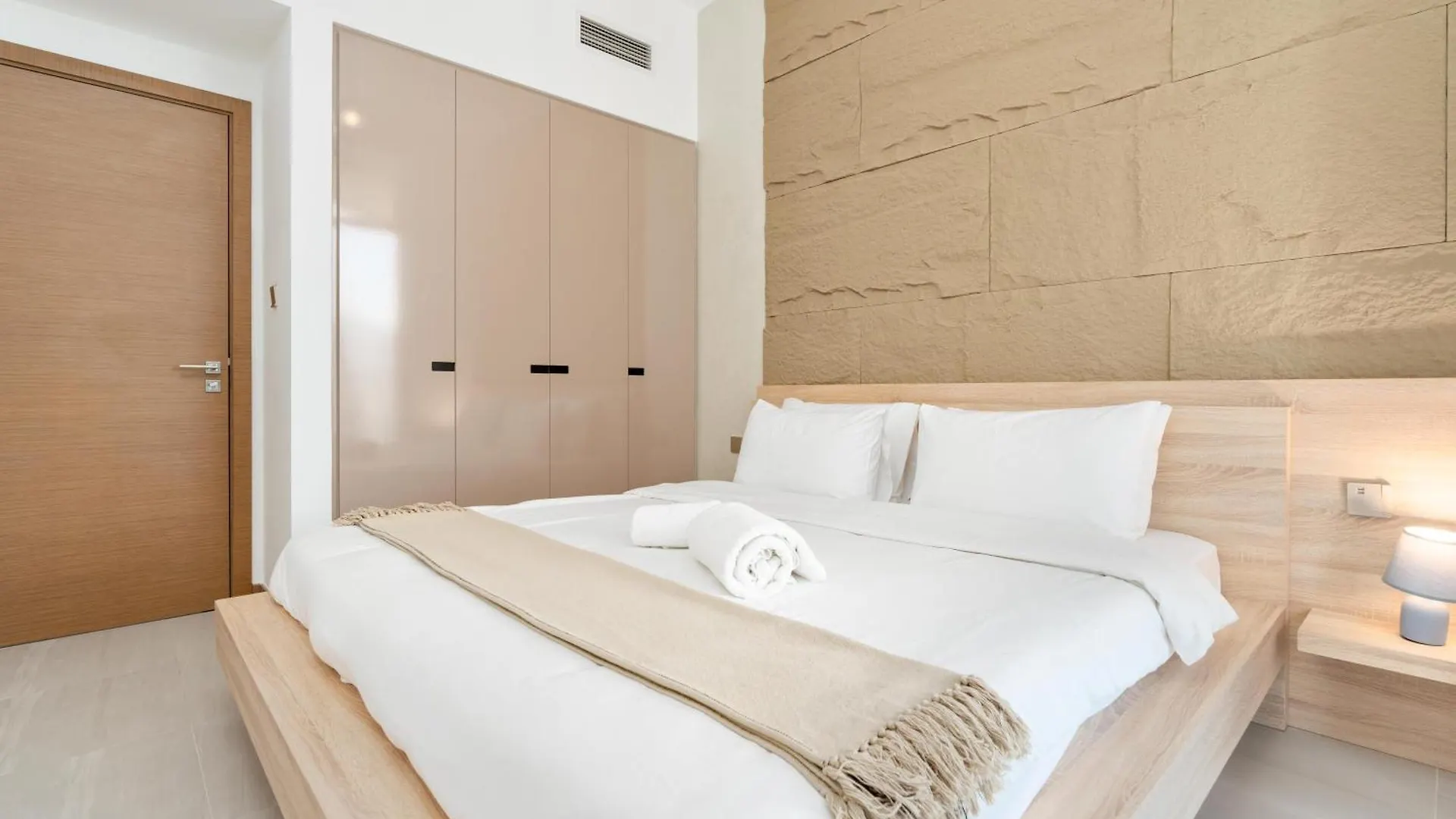 Perfect Apartment With Private Game Room Dubai 0*,  United Arab Emirates