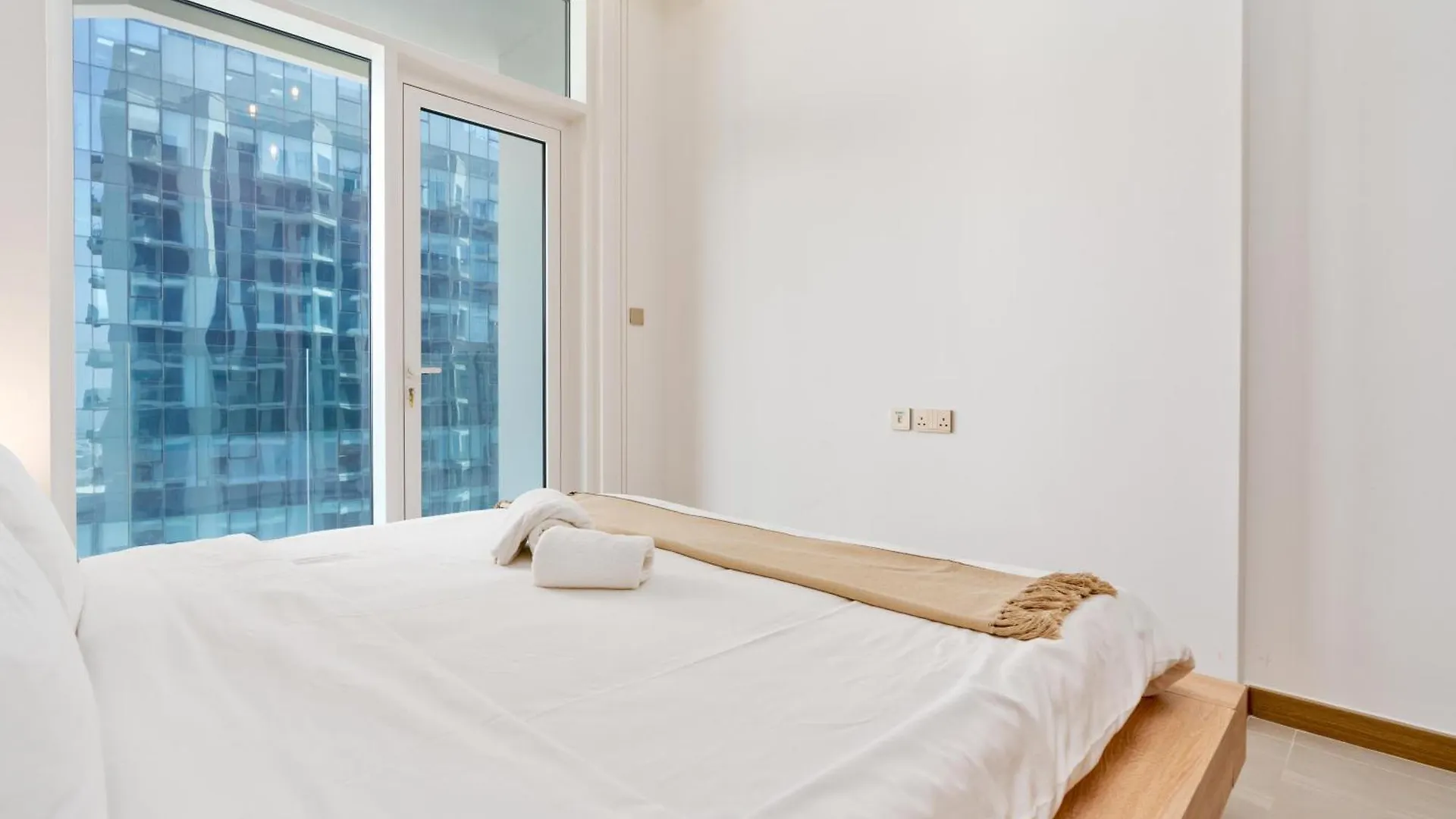 Perfect Apartment With Private Game Room Dubai United Arab Emirates